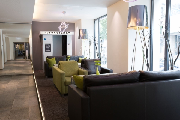 Select Hotel Berlin The Wall